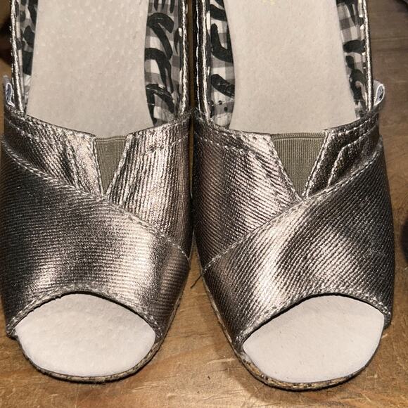 Toms Cork Open Toe Wedge Espadrille Sandals Silver Size 6.5 - Picture 8 of 8
